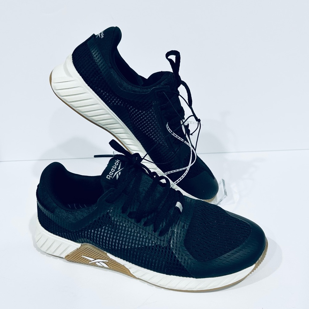 Black Reebock Men/Boys Shoes Size 6 US